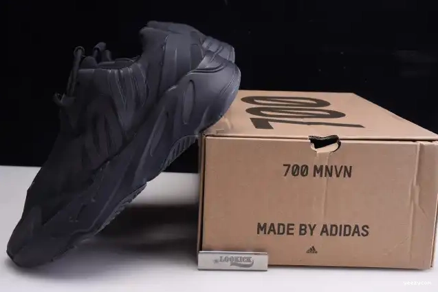 Yeezy Boost FV4440 700 Adidas Black MNVN Triple 0429